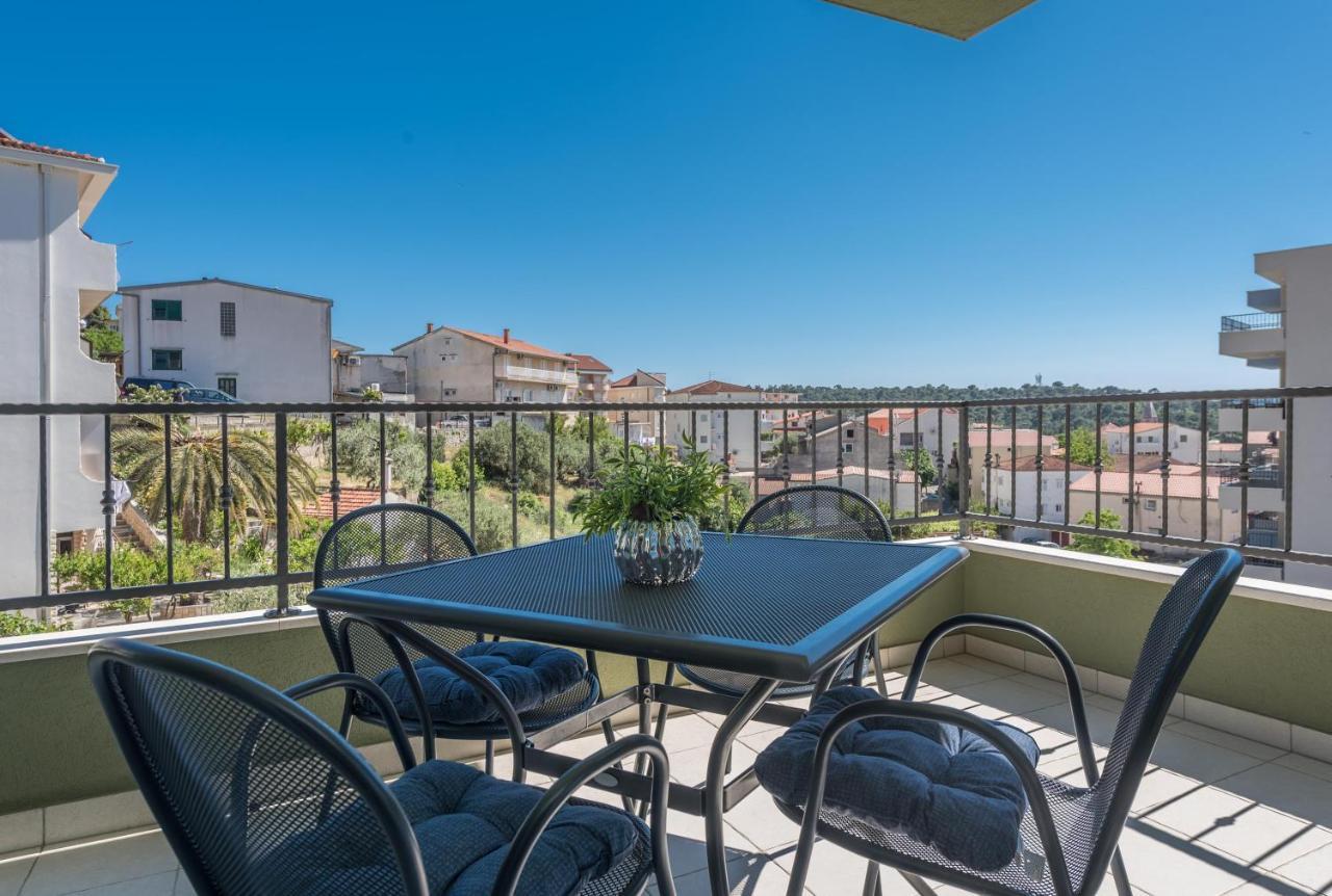 Makarska Relax Apartment Ngoại thất bức ảnh